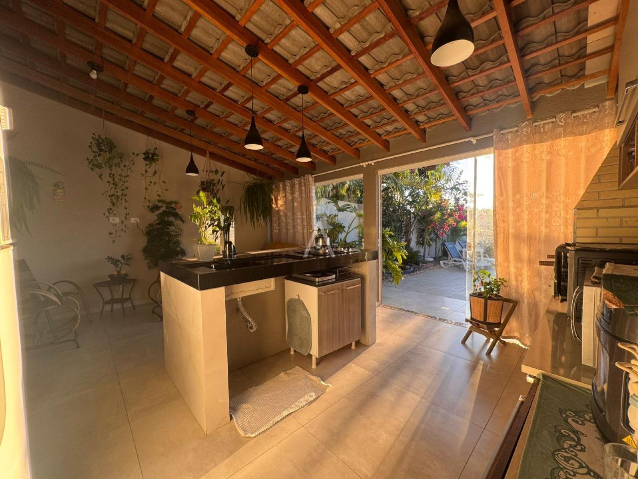 Sobrado para para aluguel no Bairro ALTO ALEGRE em CASCAVEL: 