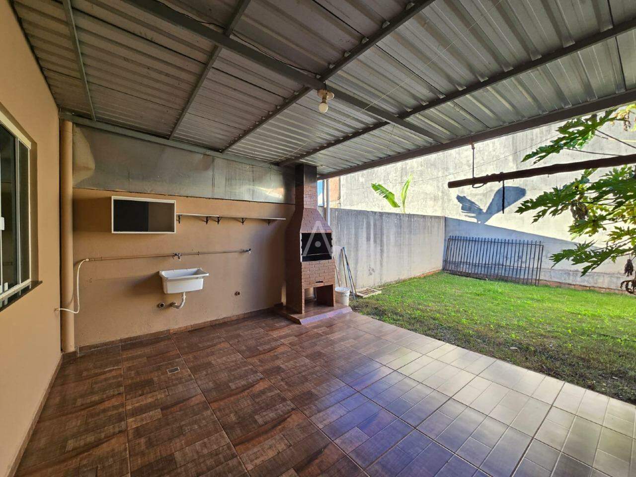 Casa Residencial para para aluguel no Bairro JARDIM COOPAGRO em TOLEDO: 
