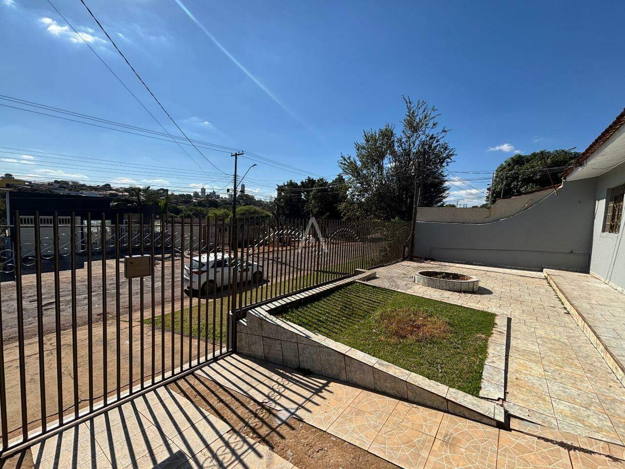 Casa Residencial para para aluguel no Bairro PARQUE SAO PAULO em CASCAVEL:
