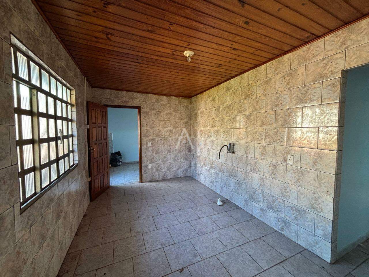 Casa Residencial para para aluguel no Bairro PARQUE SAO PAULO em CASCAVEL: