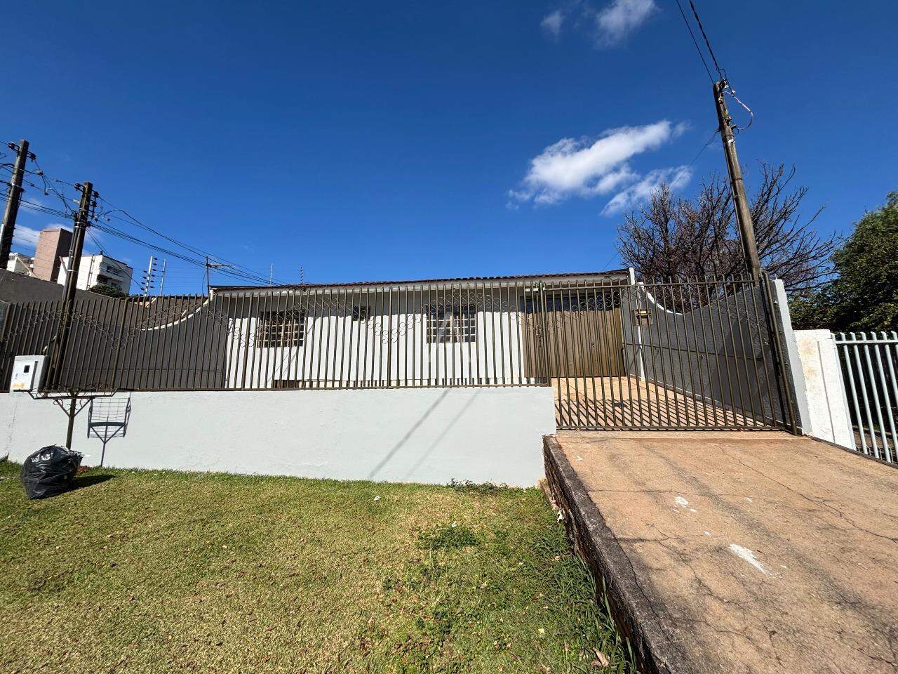 Casa Residencial para para aluguel no Bairro PARQUE SAO PAULO em CASCAVEL: 