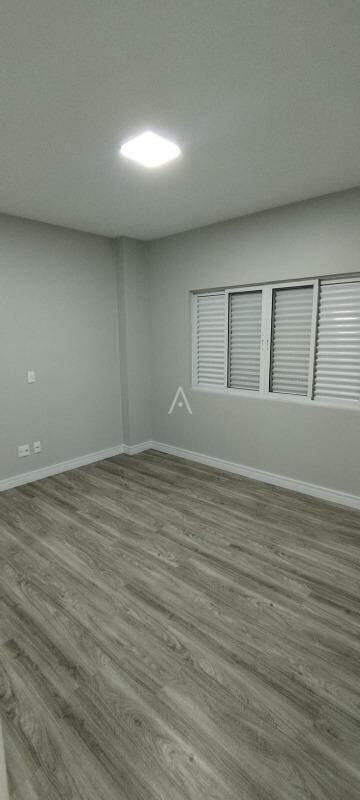 Apartamento para para aluguel no Bairro CENTRO em TOLEDO: