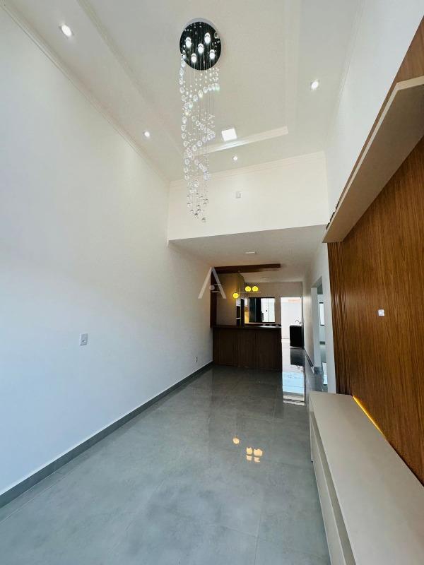 Casa Residencial para à venda no Bairro RECANTO TROPICAL em CASCAVEL: 