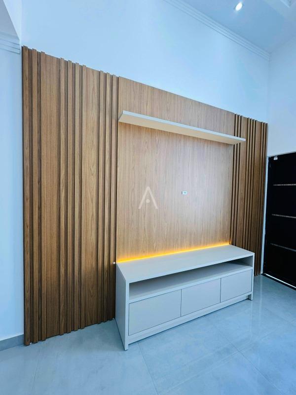 Casa Residencial para à venda no Bairro RECANTO TROPICAL em CASCAVEL: 