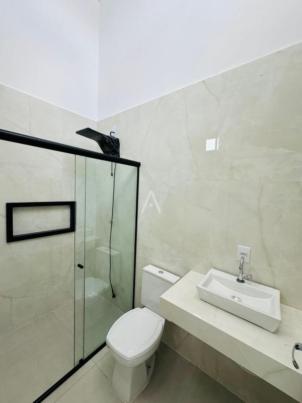 Casa Residencial para à venda no Bairro SIENA em CASCAVEL: