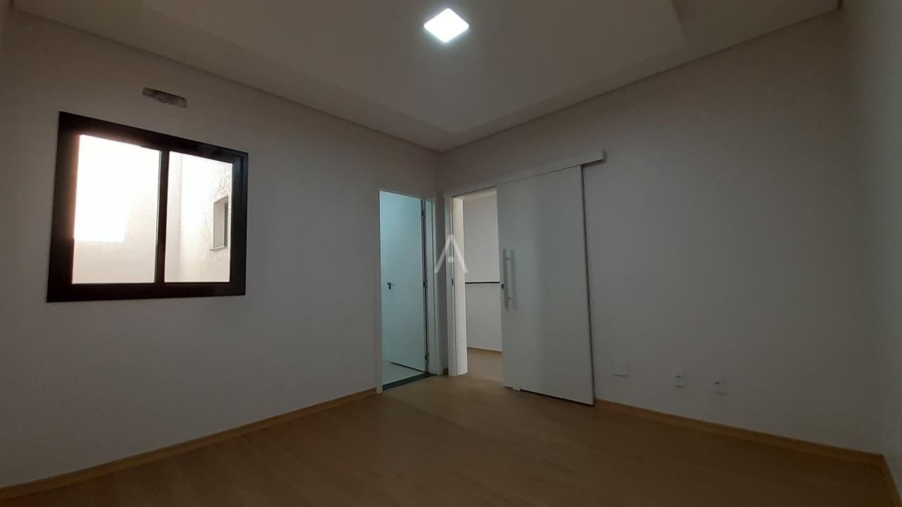 Sobrado para à venda no Bairro JARDIM CONCORDIA em TOLEDO: 