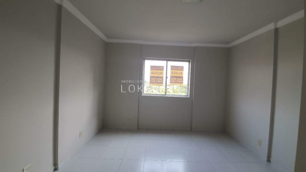 Apartamento para para aluguel no Bairro CENTRO em CASCAVEL: