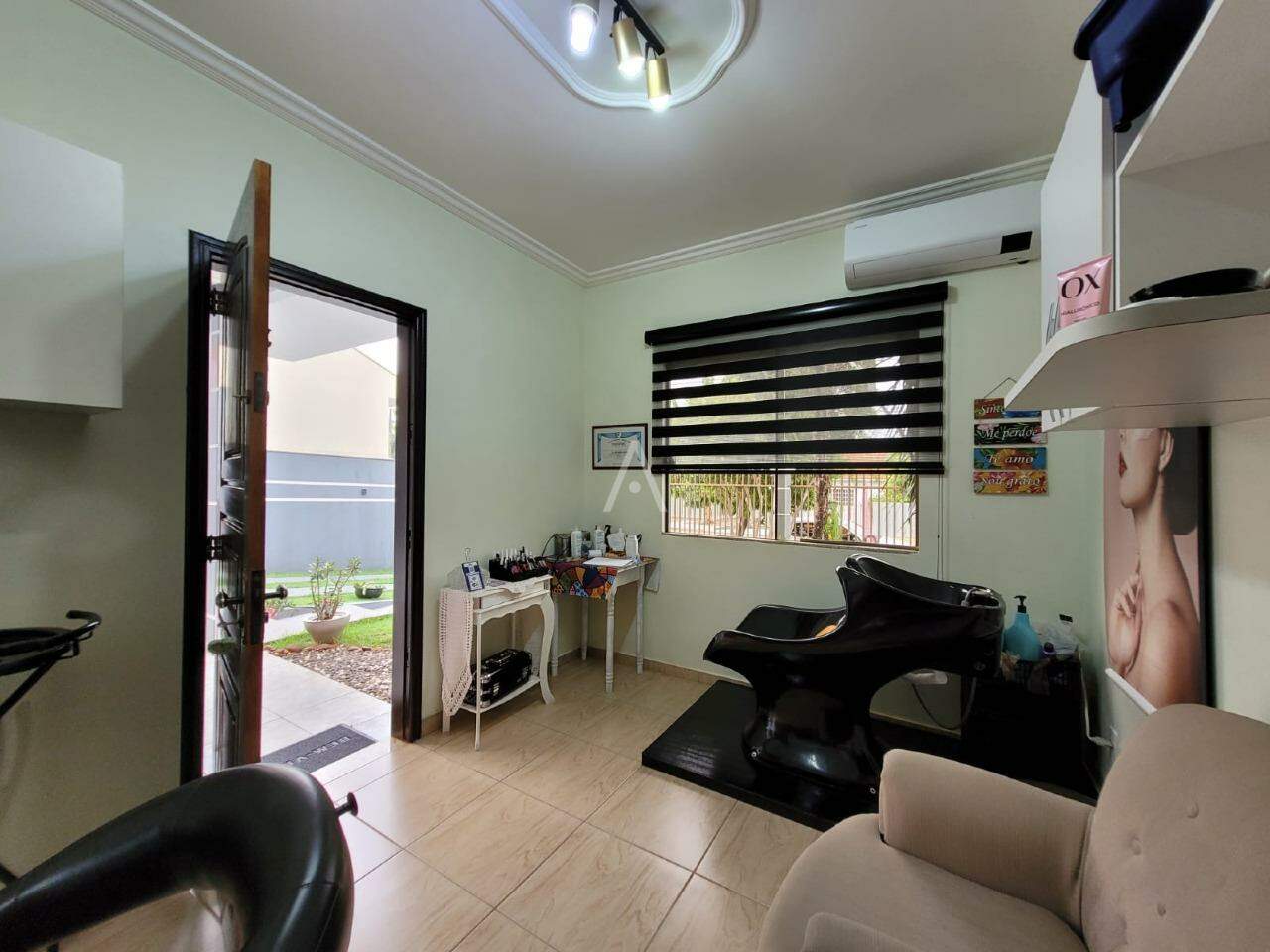 Casa Residencial para à venda no Bairro JARDIM PANCERA em TOLEDO: 