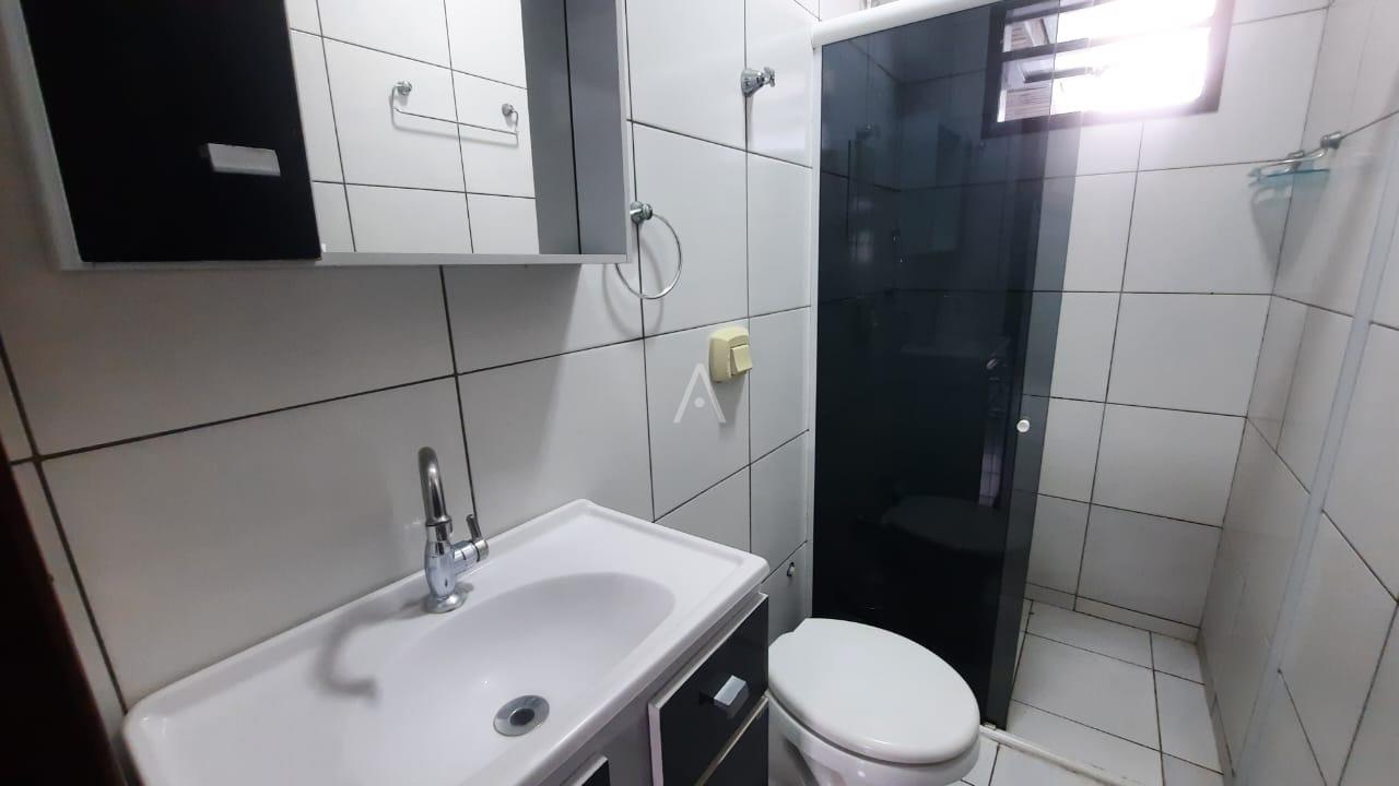 Casa Residencial para à venda no Bairro COUNTRY em CASCAVEL: