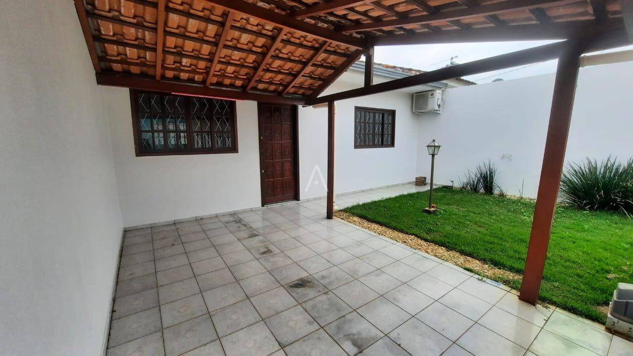 Casa Residencial para à venda no Bairro COUNTRY em CASCAVEL: 