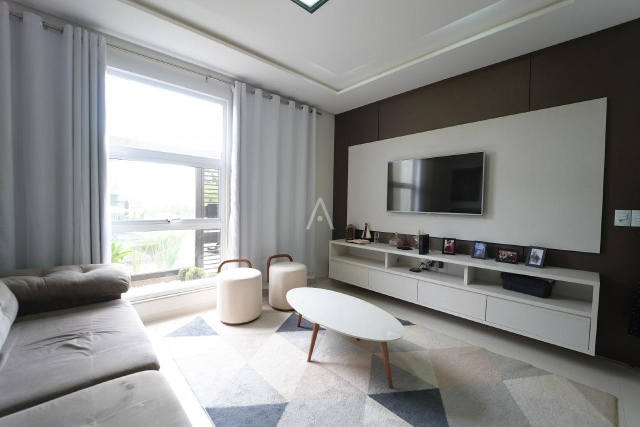 Sobrado para à venda no Bairro Pioneiros Catarinenses em CASCAVEL: 