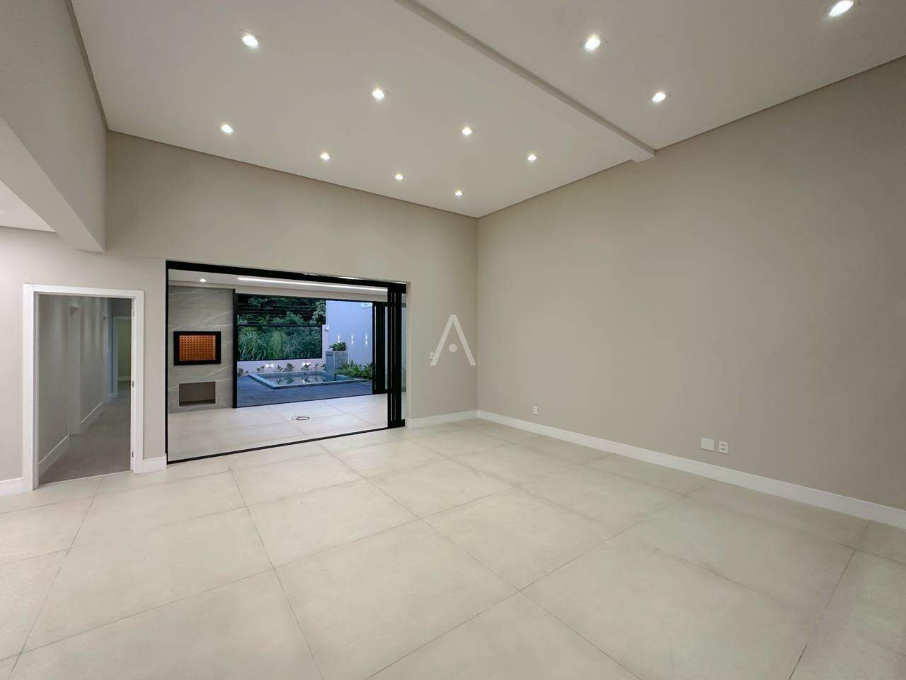 Casa Residencial para à venda no Bairro RECANTO TROPICAL em CASCAVEL: