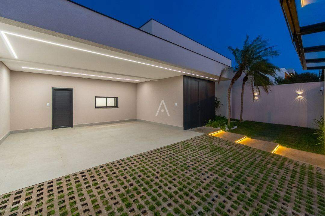 Casa Residencial para à venda no Bairro RECANTO TROPICAL em CASCAVEL: