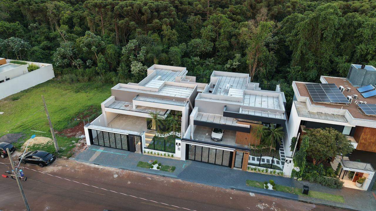 Casa Residencial para à venda no Bairro RECANTO TROPICAL em CASCAVEL: 