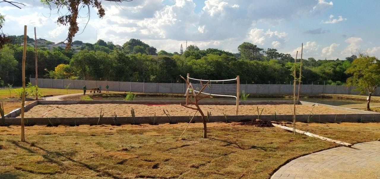 Terreno para à venda no Bairro UNIVERSITARIO em CASCAVEL: 