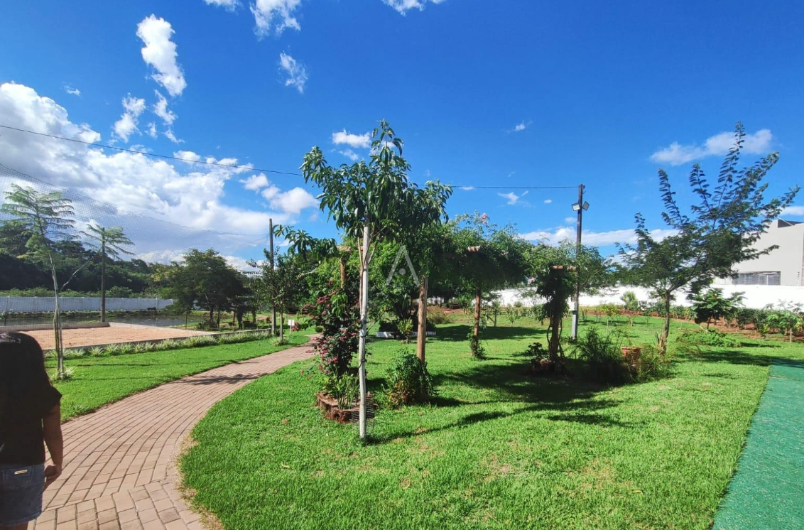 Terreno para à venda no Bairro UNIVERSITARIO em CASCAVEL: 