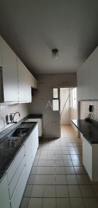 Apartamento para à venda no Bairro CENTRO em CASCAVEL: 