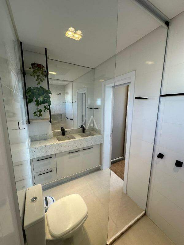 Apartamento para para aluguel no Bairro REGIAO DO LAGO em CASCAVEL: 