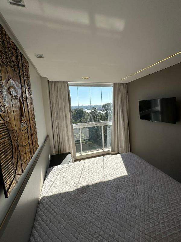 Apartamento para para aluguel no Bairro REGIAO DO LAGO em CASCAVEL: