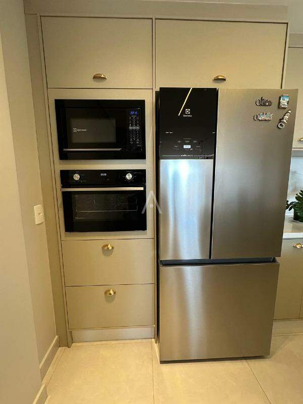 Apartamento para para aluguel no Bairro REGIAO DO LAGO em CASCAVEL: