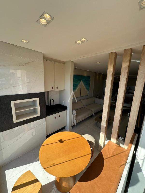 Apartamento para para aluguel no Bairro REGIAO DO LAGO em CASCAVEL: