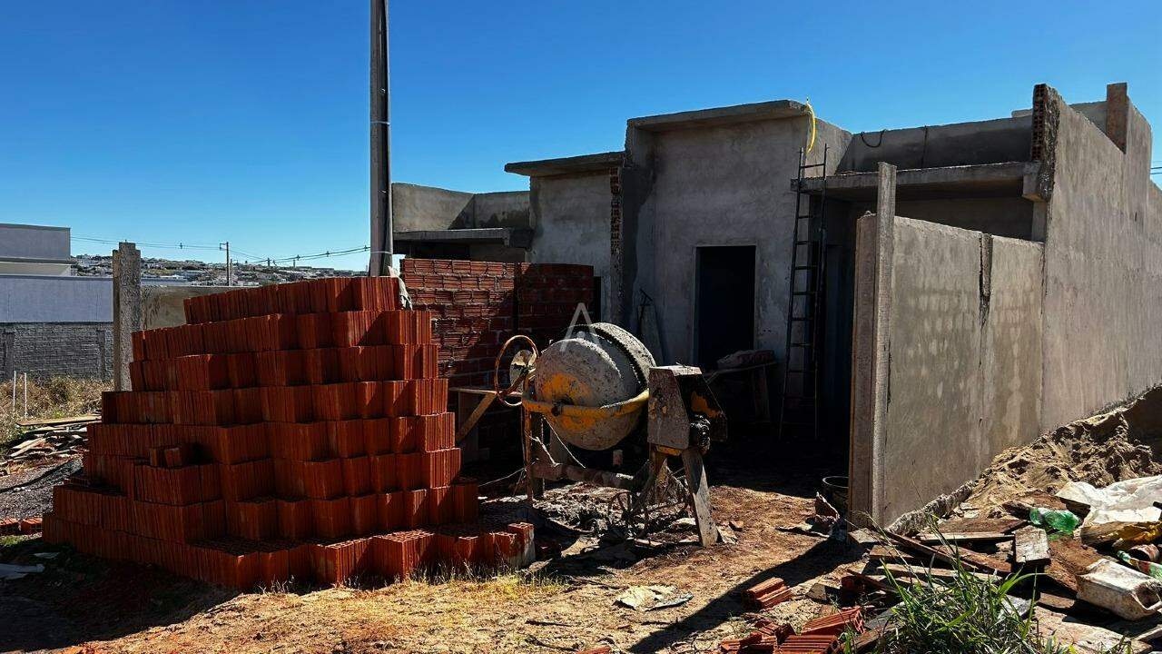 Casa Residencial para à venda no Bairro MORUMBI em CASCAVEL: 