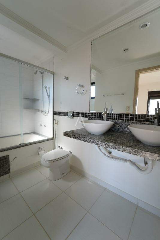 Apartamento para à venda no Bairro CENTRO em CASCAVEL: