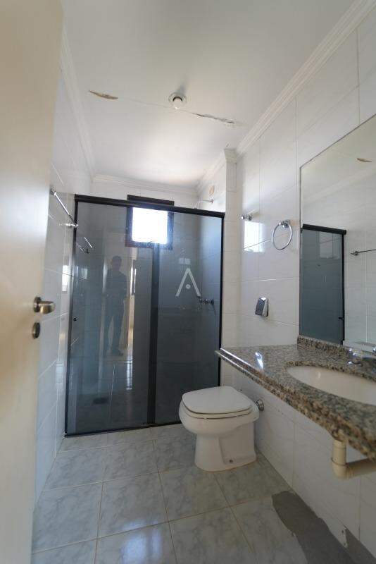 Apartamento para à venda no Bairro CENTRO em CASCAVEL: