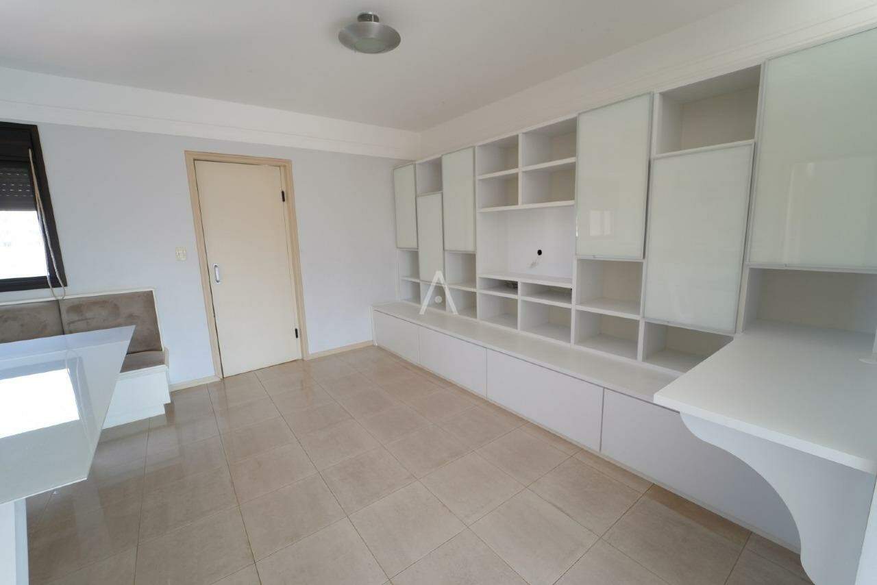 Apartamento para à venda no Bairro CENTRO em CASCAVEL: