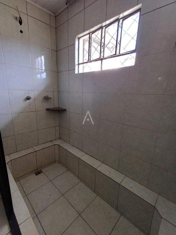 Casa Residencial para para aluguel no Bairro PARQUE VERDE em CASCAVEL: