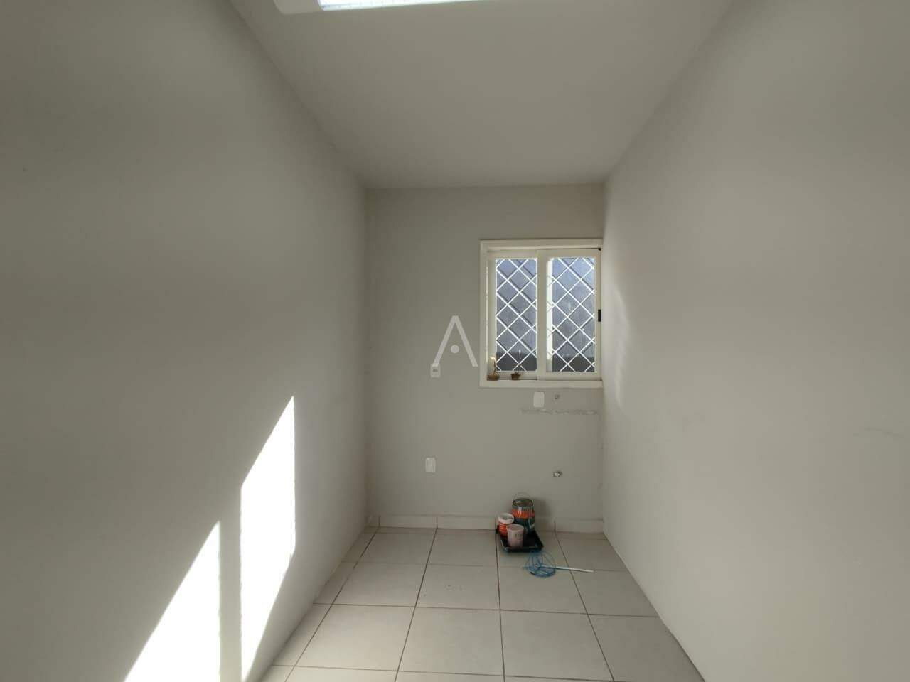 Casa Comercial para para aluguel no Bairro CENTRO em CASCAVEL: SALA 09