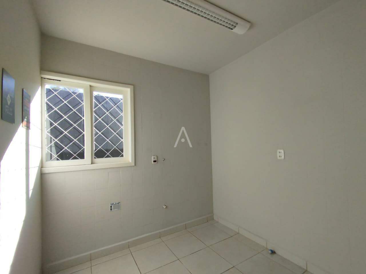 Casa Comercial para para aluguel no Bairro CENTRO em CASCAVEL: SALA 07