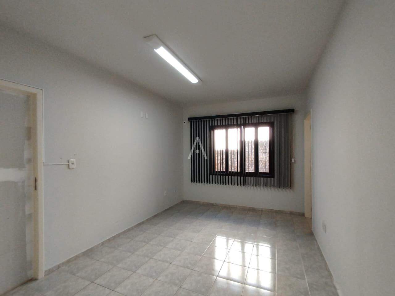 Casa Comercial para para aluguel no Bairro CENTRO em CASCAVEL: SALA 10