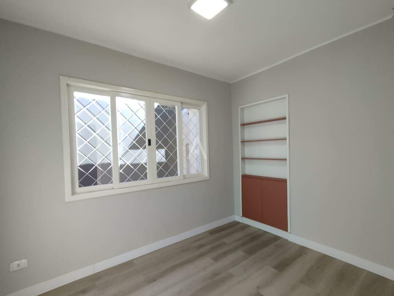 Casa Comercial para para aluguel no Bairro CENTRO em CASCAVEL: SALA 03