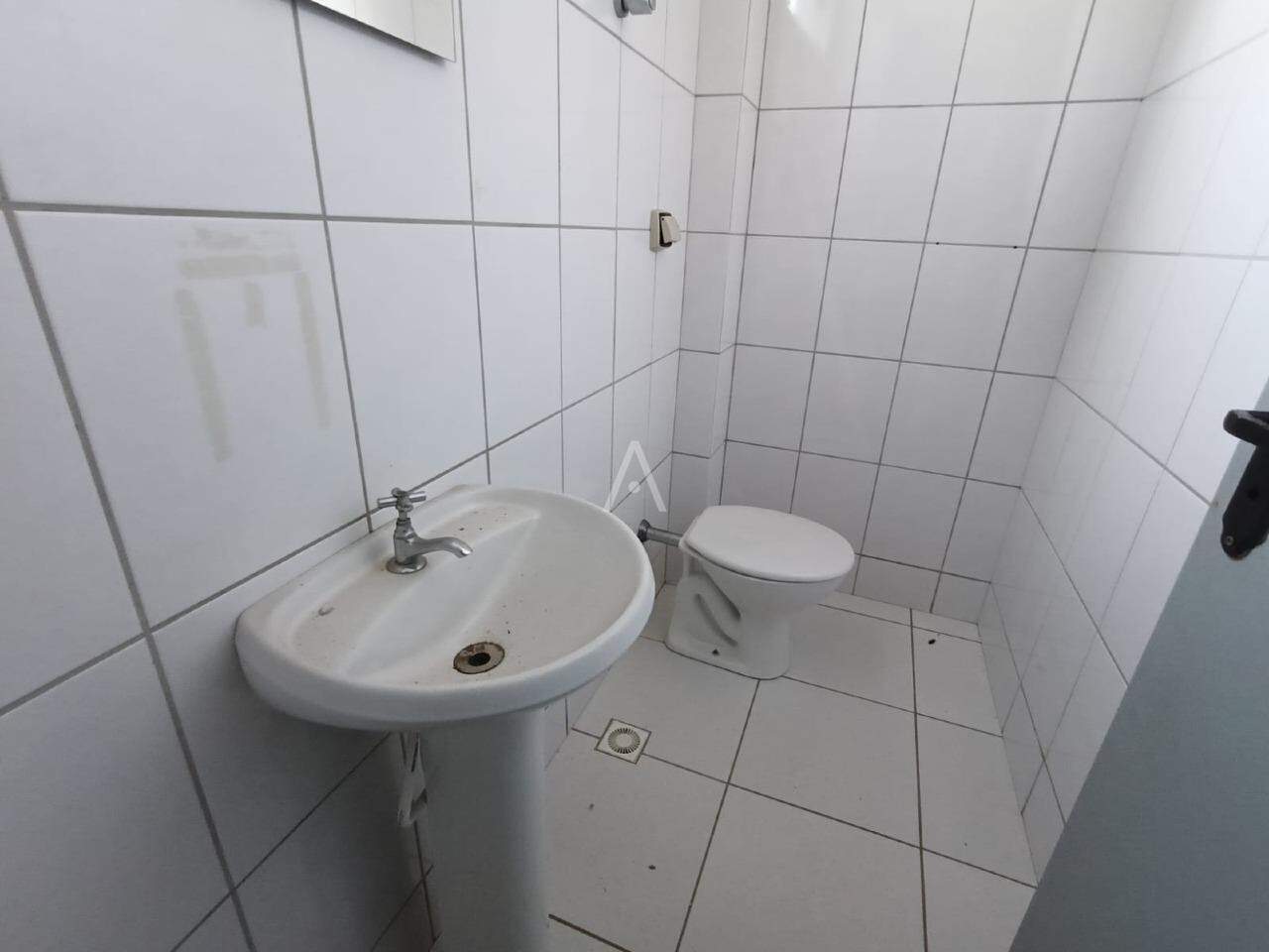 Sala Comercial para para aluguel no Bairro CENTRO em CASCAVEL: 