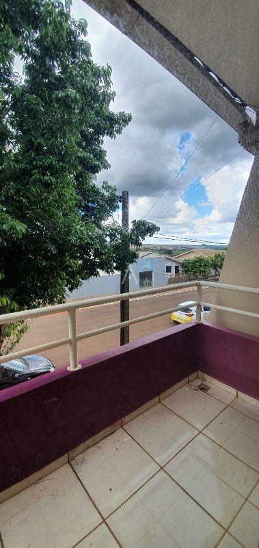 Sobrado para à venda no Bairro CENTRO em SANTA TEREZA DO OESTE: 