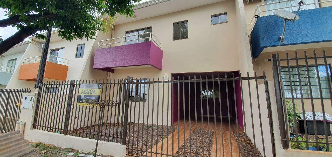 Sobrado para à venda no Bairro CENTRO em SANTA TEREZA DO OESTE: 
