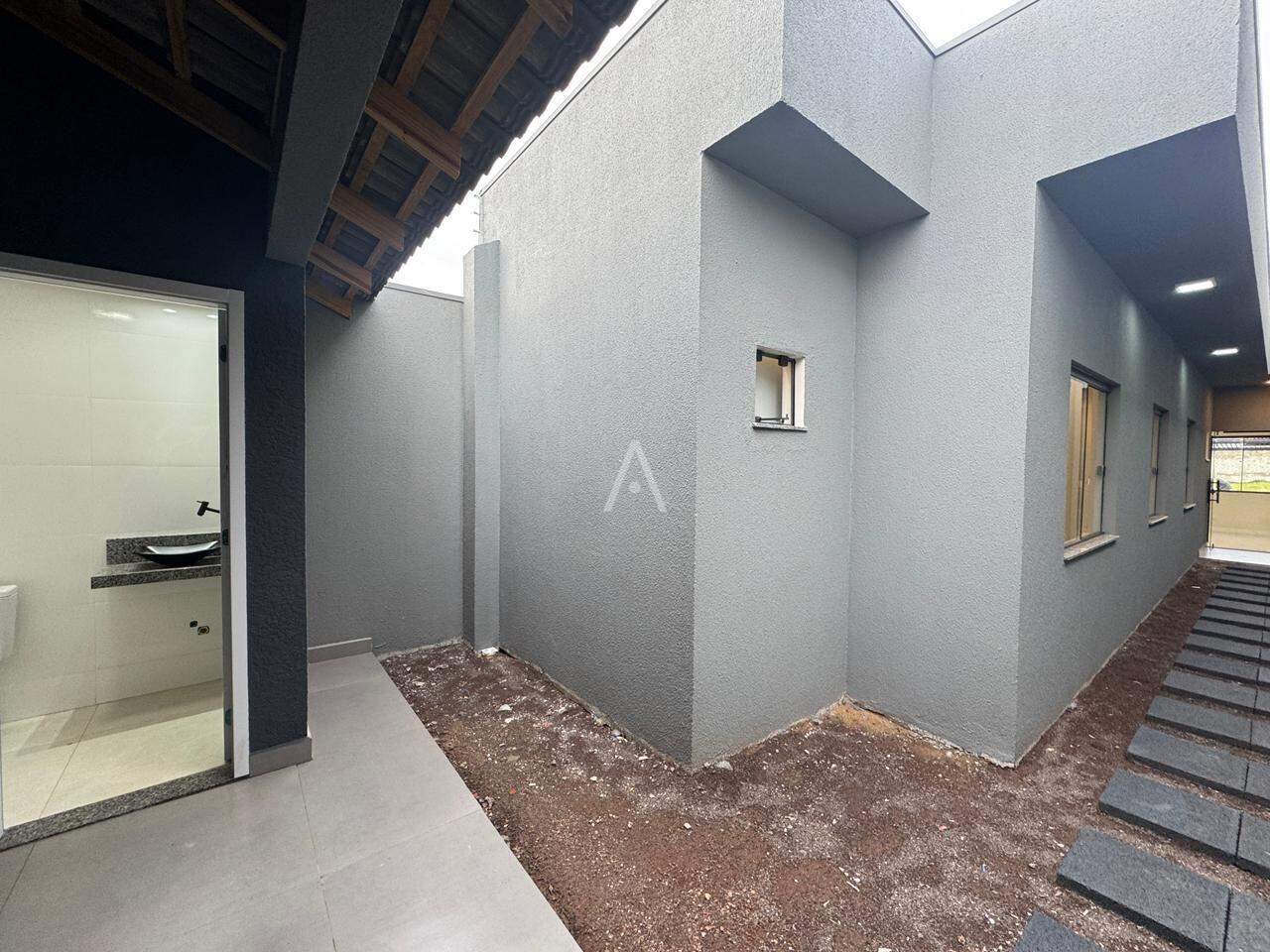 Casa Residencial para à venda no Bairro FLORAIS DO PARANA em CASCAVEL: 