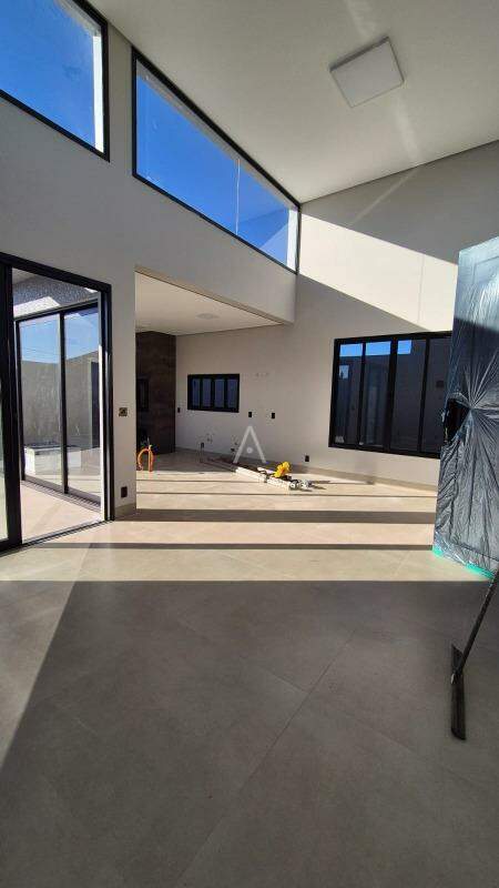 Casa Residencial para à venda no Bairro PARAISO TROPICAL 2 em CASCAVEL: