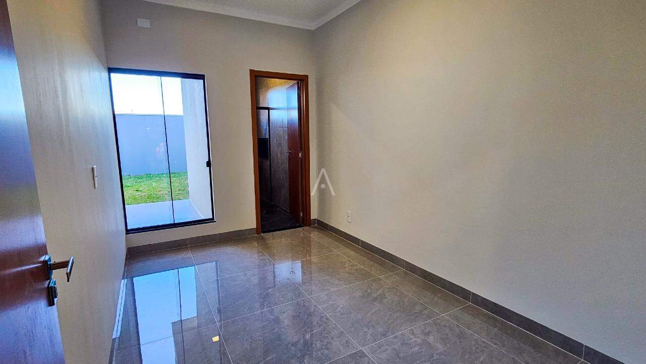 Casa Residencial para à venda no Bairro ESMERALDA em CASCAVEL: 