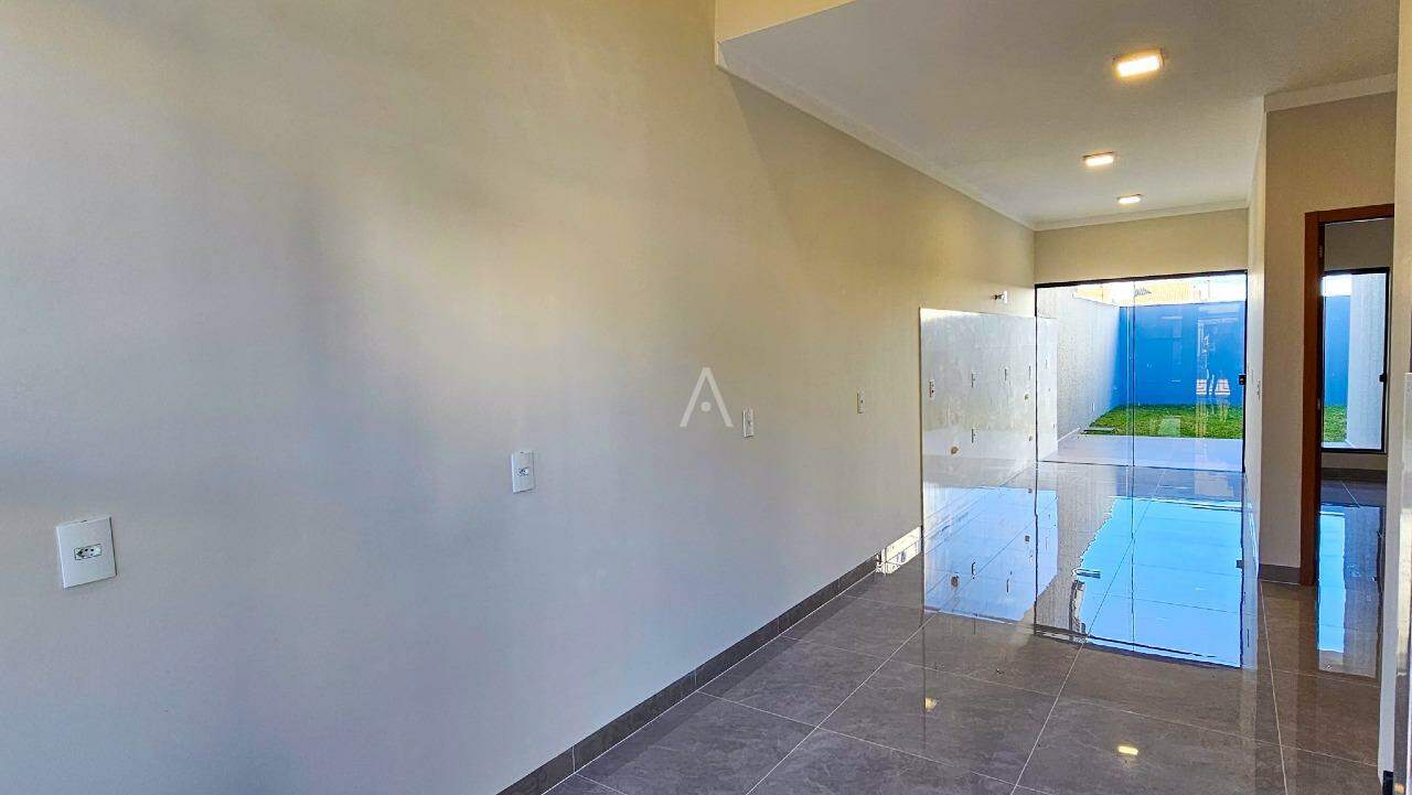 Casa Residencial para à venda no Bairro ESMERALDA em CASCAVEL: 