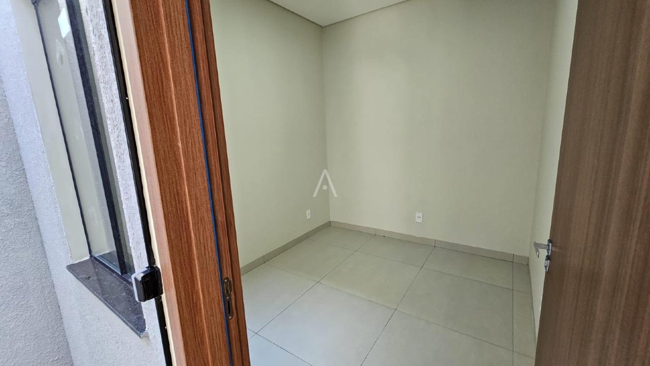 Casa Residencial para à venda no Bairro JARDIM COOPAGRO em TOLEDO: 