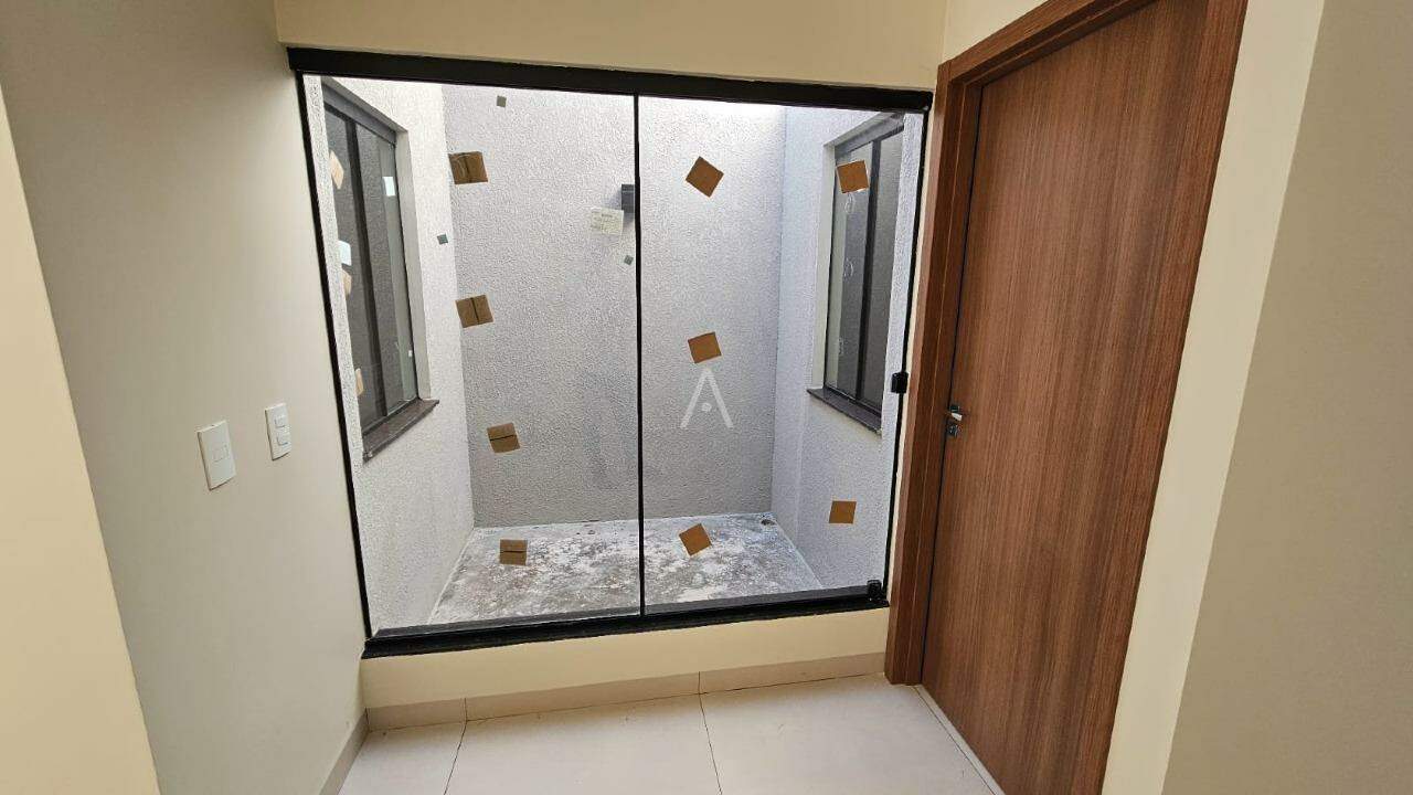 Casa Residencial para à venda no Bairro JARDIM COOPAGRO em TOLEDO: 