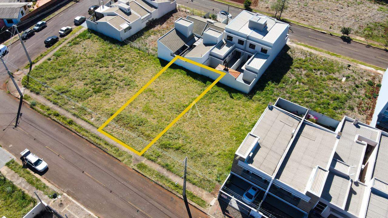 Terreno para à venda no Bairro JARDIM PADOVANI III em CASCAVEL: