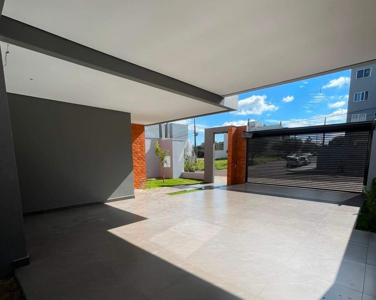 Casa Residencial para à venda no Bairro VILA BECKER em TOLEDO: