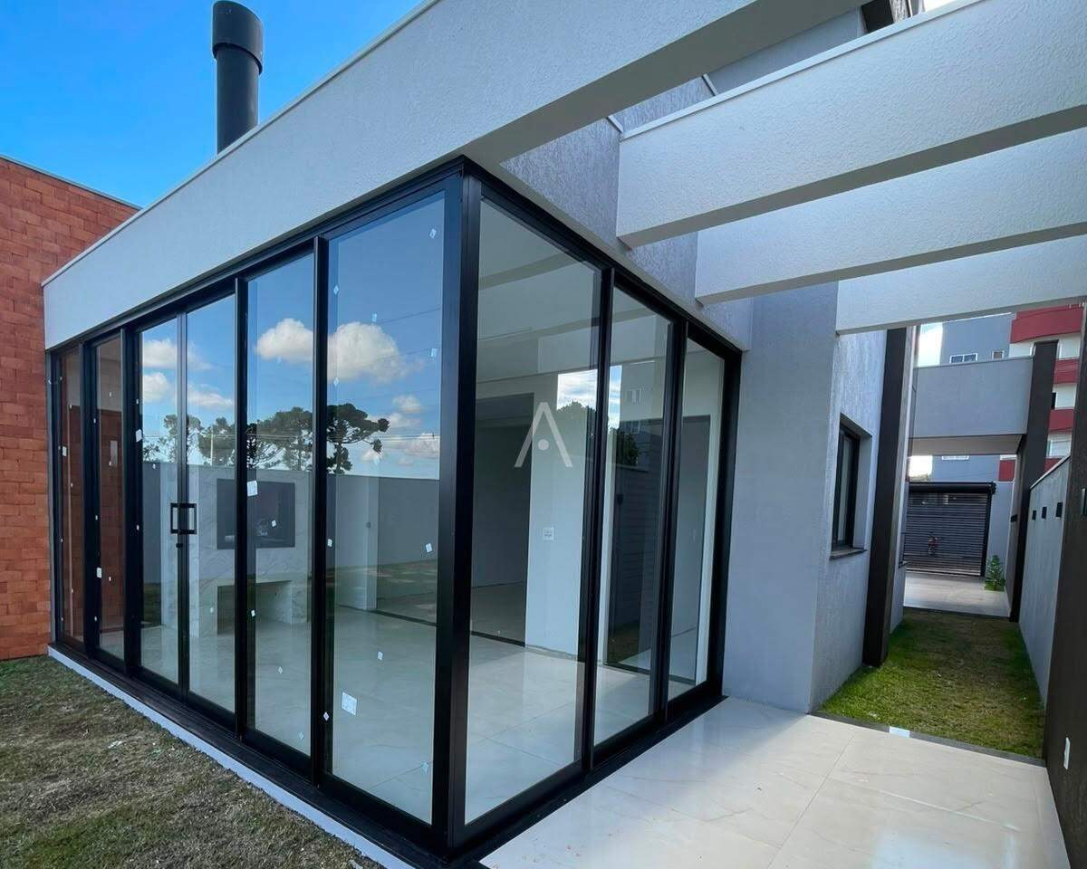Casa Residencial para à venda no Bairro VILA BECKER em TOLEDO: