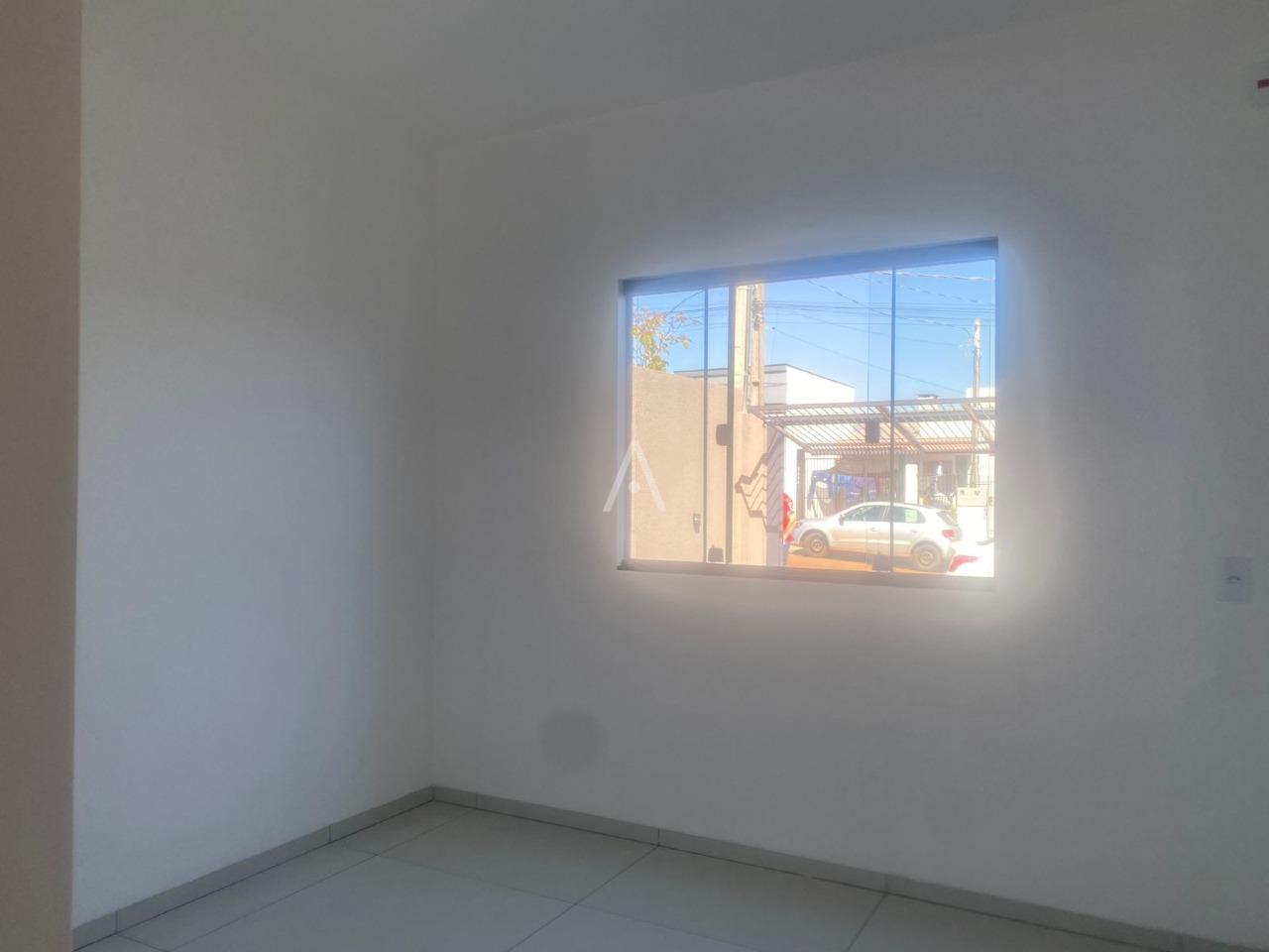 Casa Residencial para à venda no Bairro JARDIM COOPAGRO em TOLEDO: 
