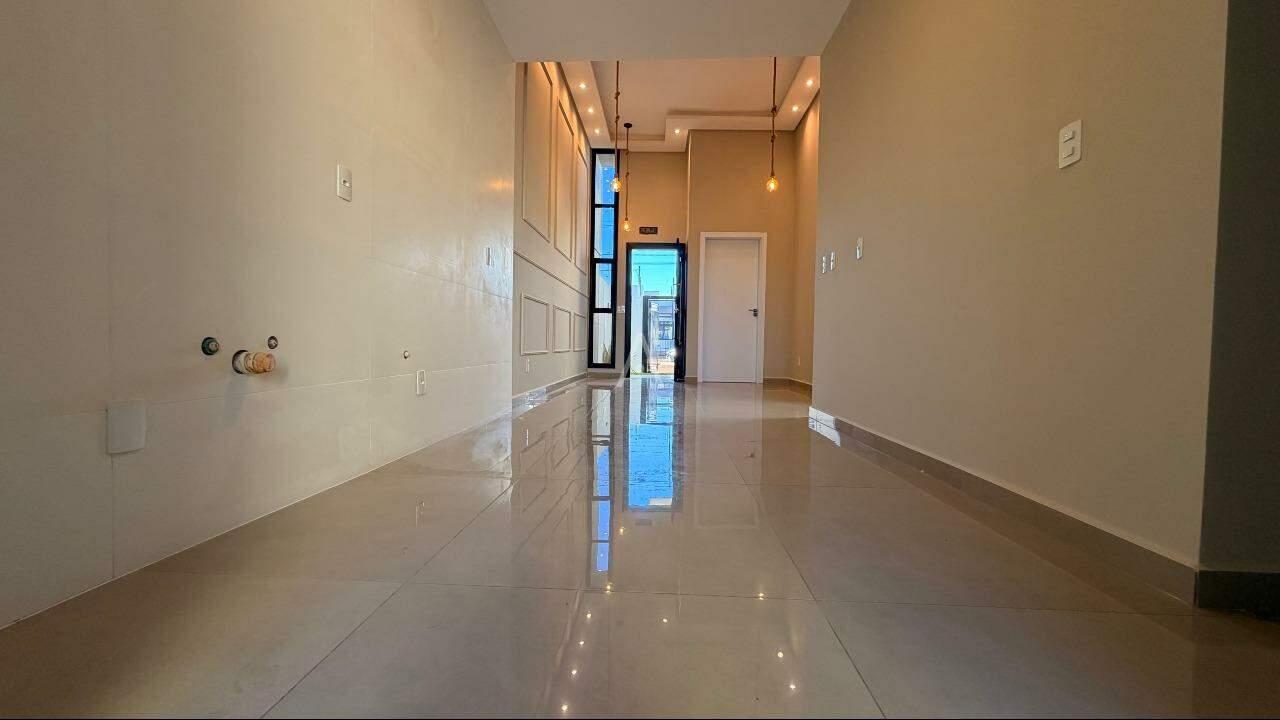 Casa Residencial para à venda no Bairro RECANTO TROPICAL em CASCAVEL: 