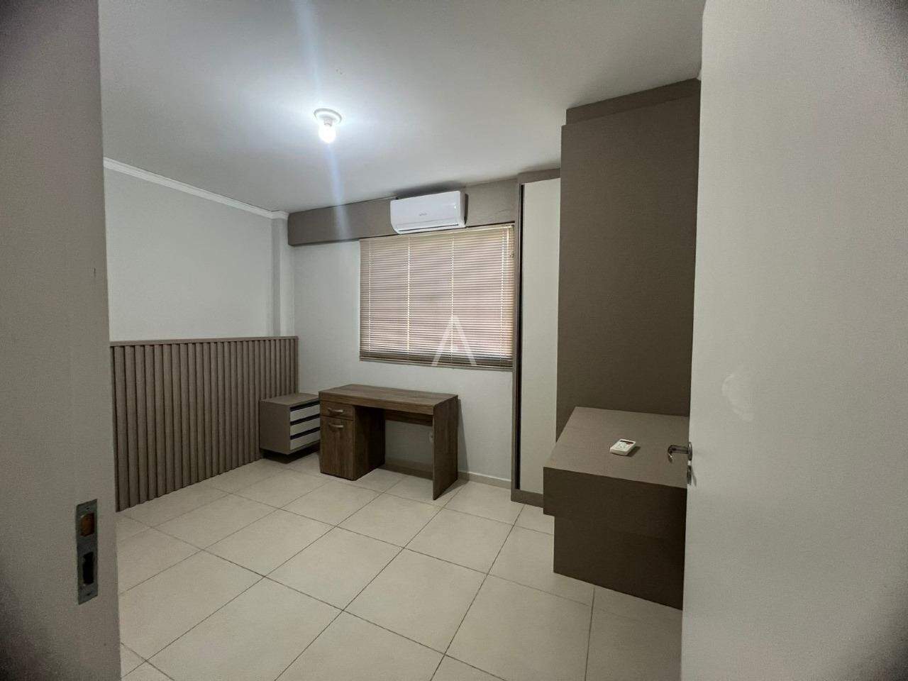 Apartamento para à venda no Bairro JARDIM PANCERA em TOLEDO: