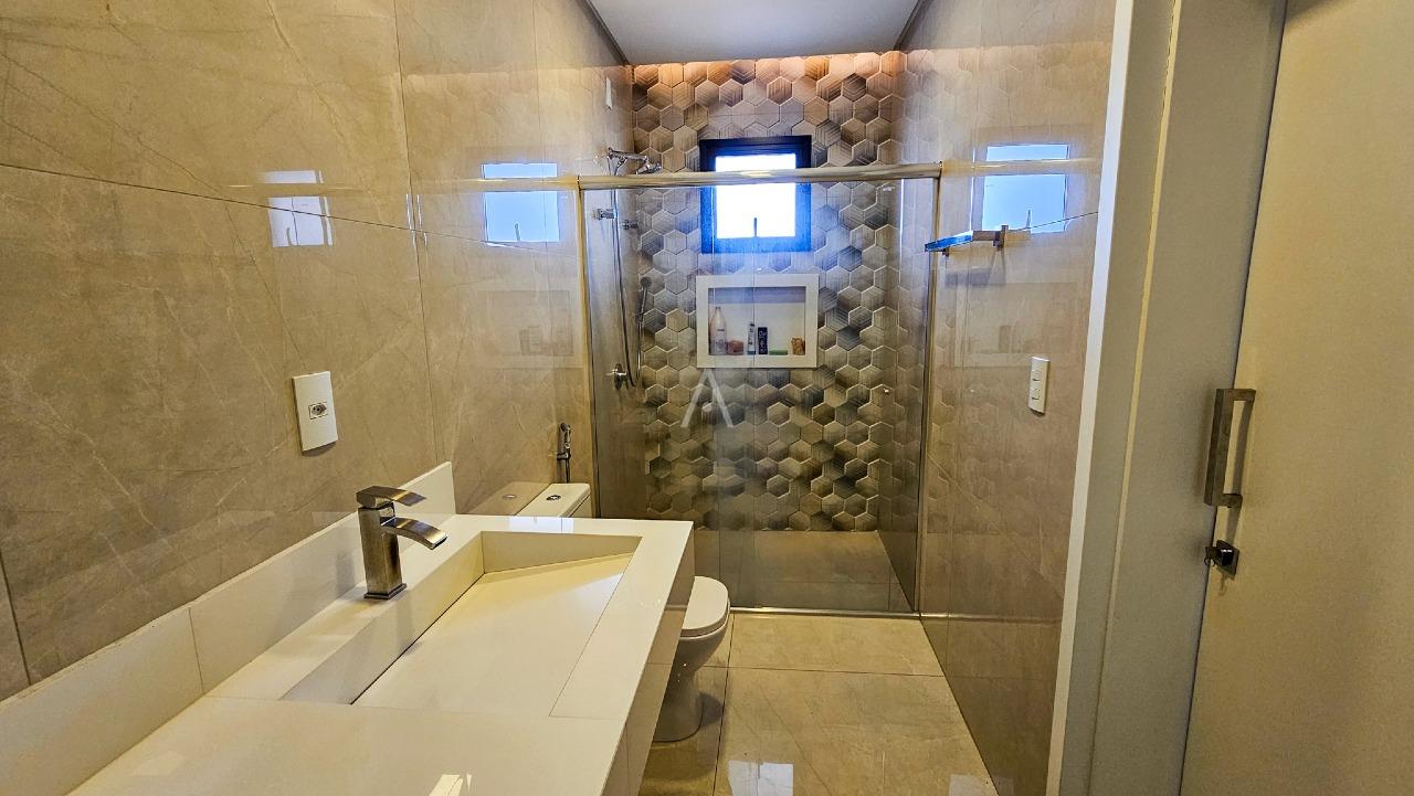 Casa Residencial para para aluguel no Bairro FAG em CASCAVEL: BANHEIRO SUÍTE 02